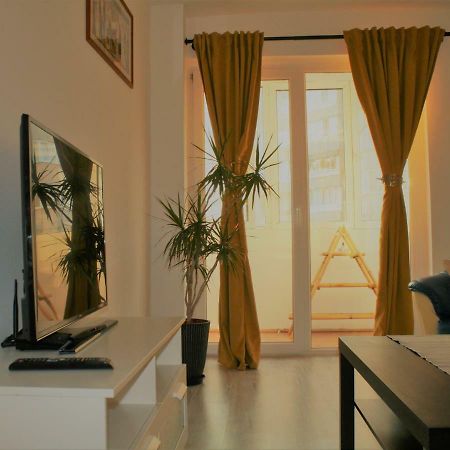Casa Peterfi - Apartment With 3 Bedrooms And Spacious Living Room Târgu-Mureş Zewnętrze zdjęcie