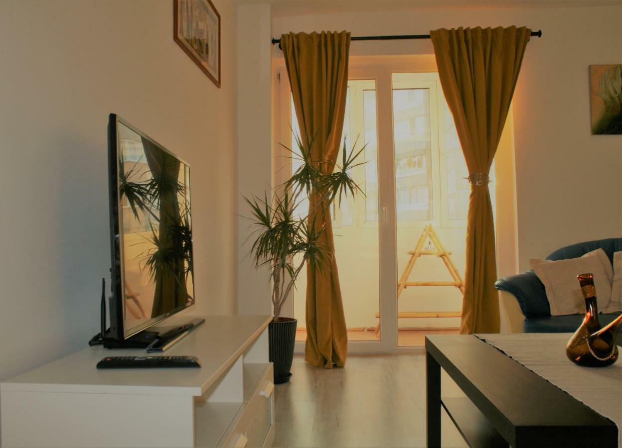 Casa Peterfi - Apartment With 3 Bedrooms And Spacious Living Room Târgu-Mureş Zewnętrze zdjęcie
