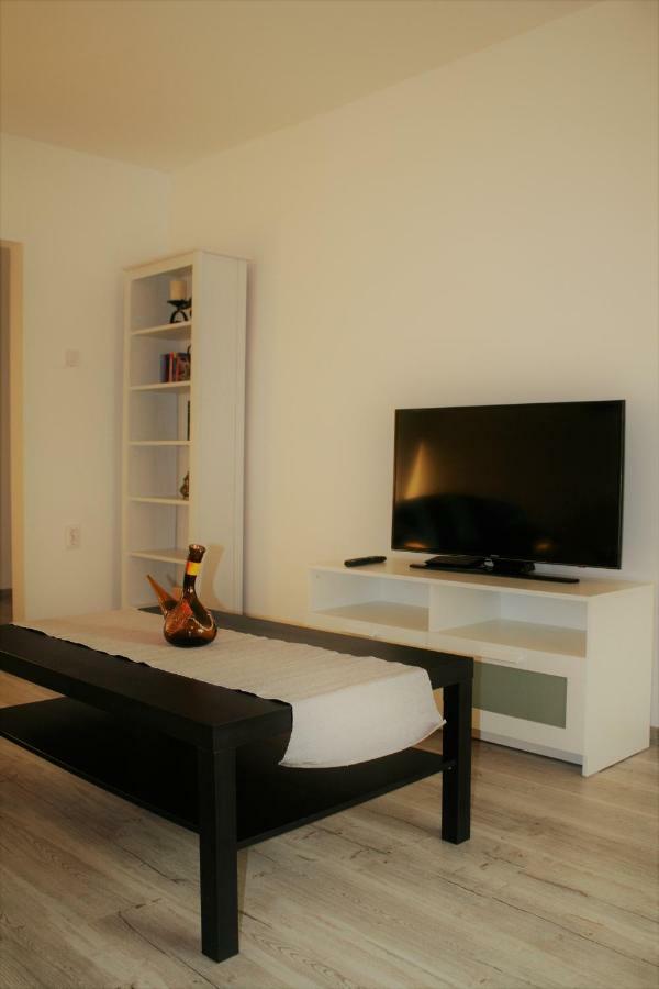 Casa Peterfi - Apartment With 3 Bedrooms And Spacious Living Room Târgu-Mureş Zewnętrze zdjęcie