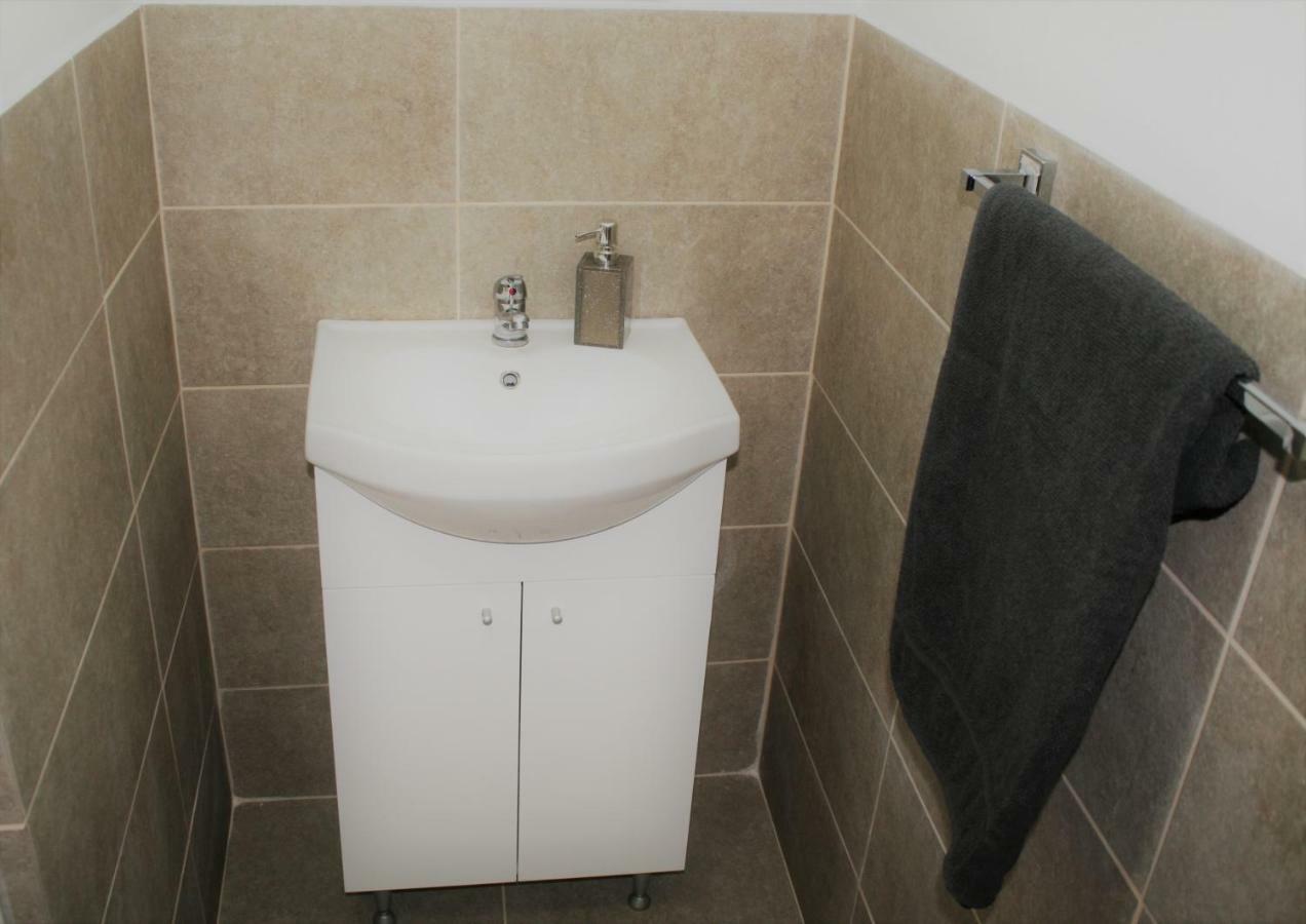 Casa Peterfi - Apartment With 3 Bedrooms And Spacious Living Room Târgu-Mureş Zewnętrze zdjęcie